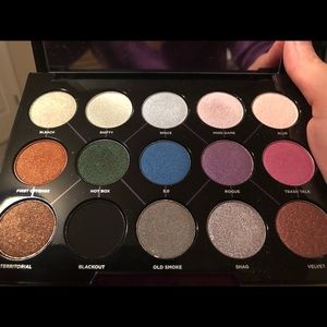 Urban Decay Distortion palette